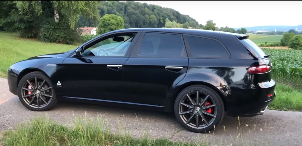 Station wagon Alfa Romeo 159 SportWagon