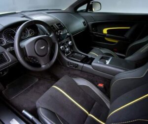 Updated coupe Aston Martin V12 Vantage S